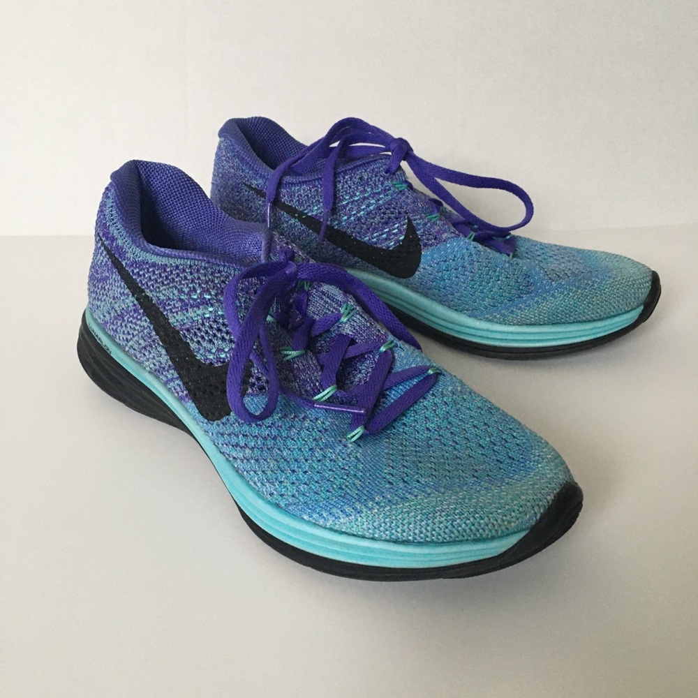 Nike Women's Blue & Purple Ombré Flyknit Running Shoes US 9